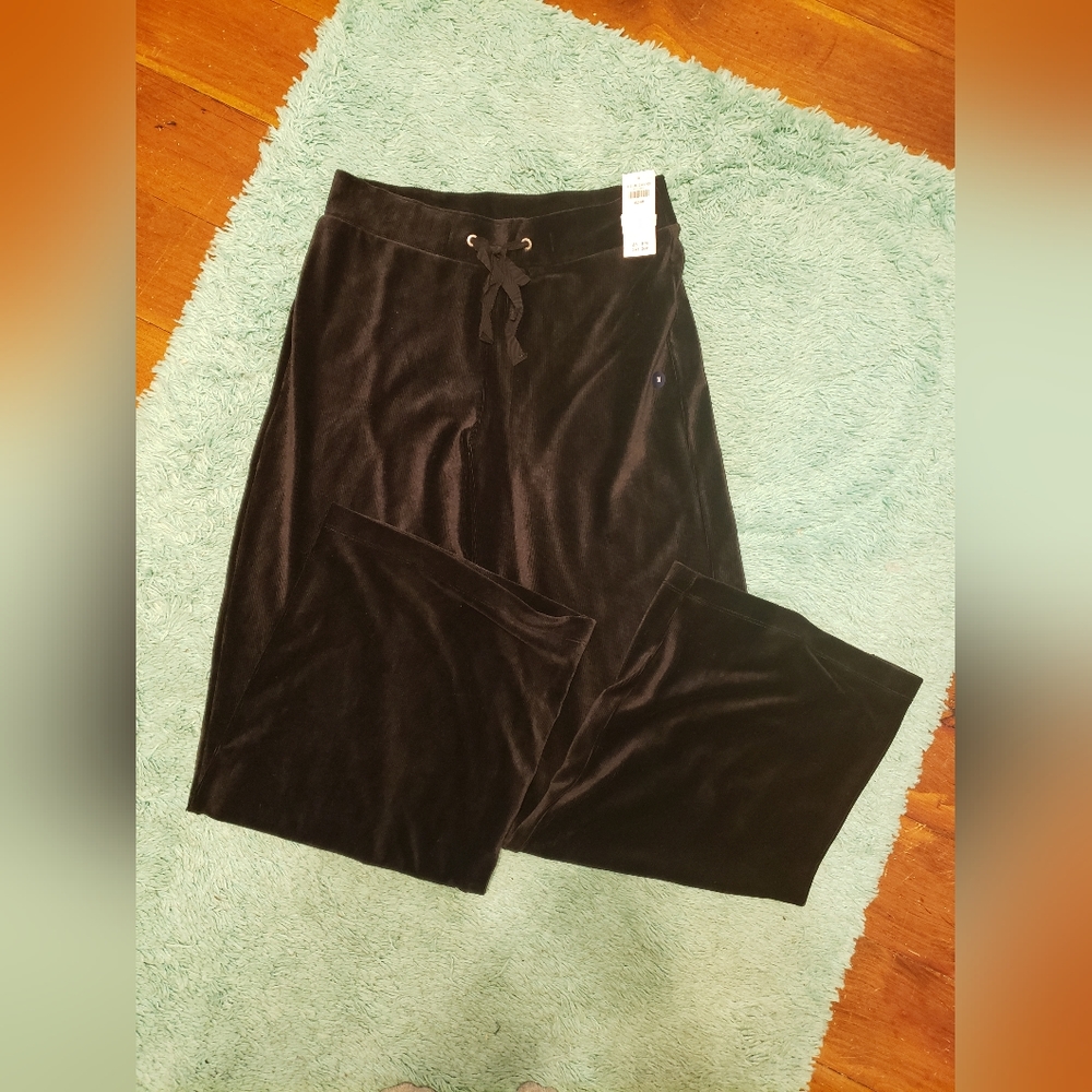 Gilly Hicks by Hollister. Pajama Pants. Size Medium.